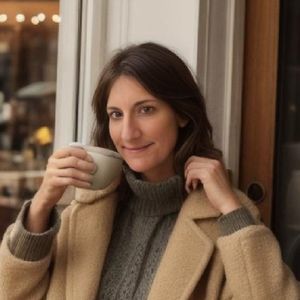 Meet your Posher, Sharon